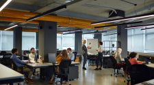 Smart workplaces ufficio prenotazione postazioni di lavoro